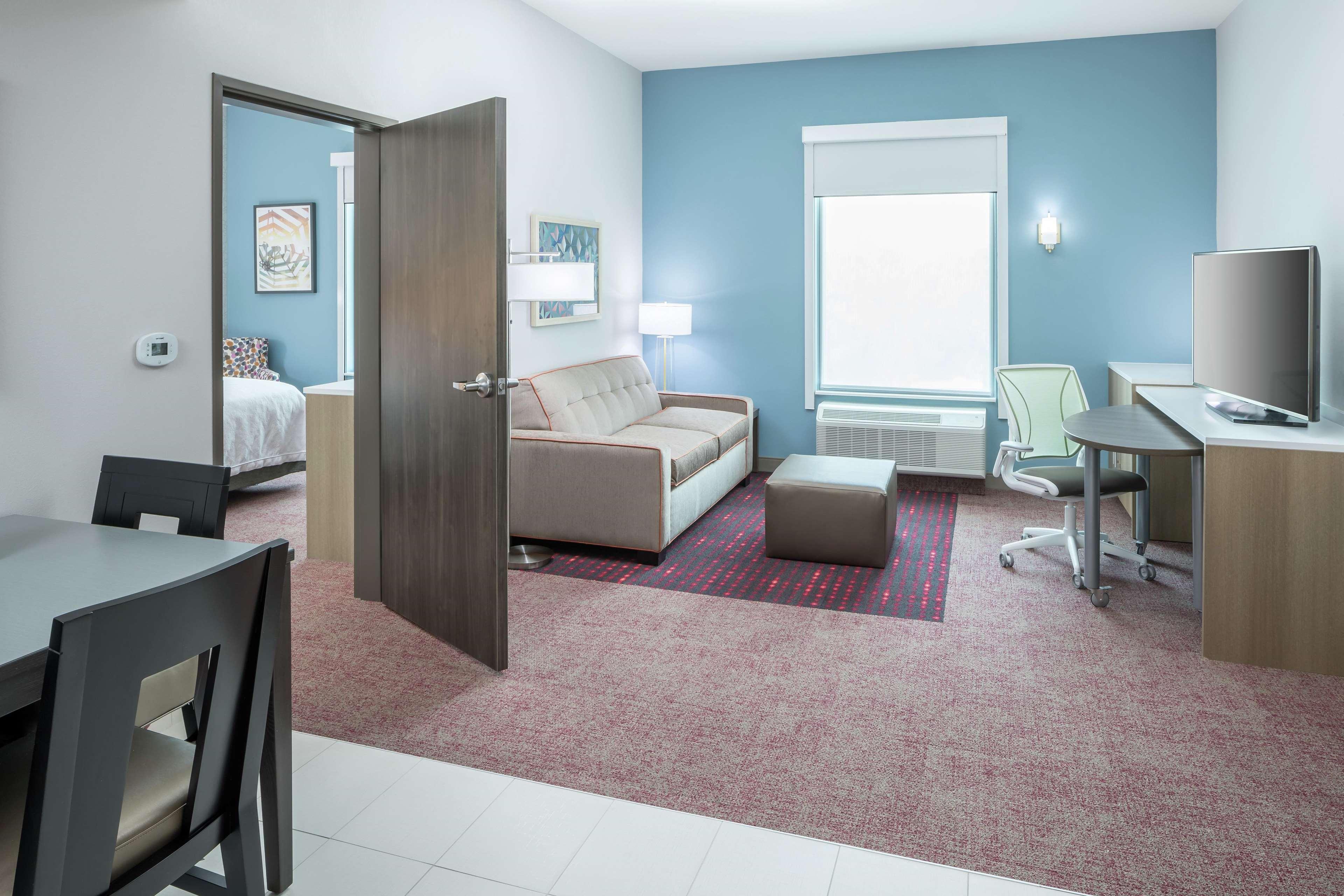 Home2 Suites By Hilton Orlando Airport Экстерьер фото