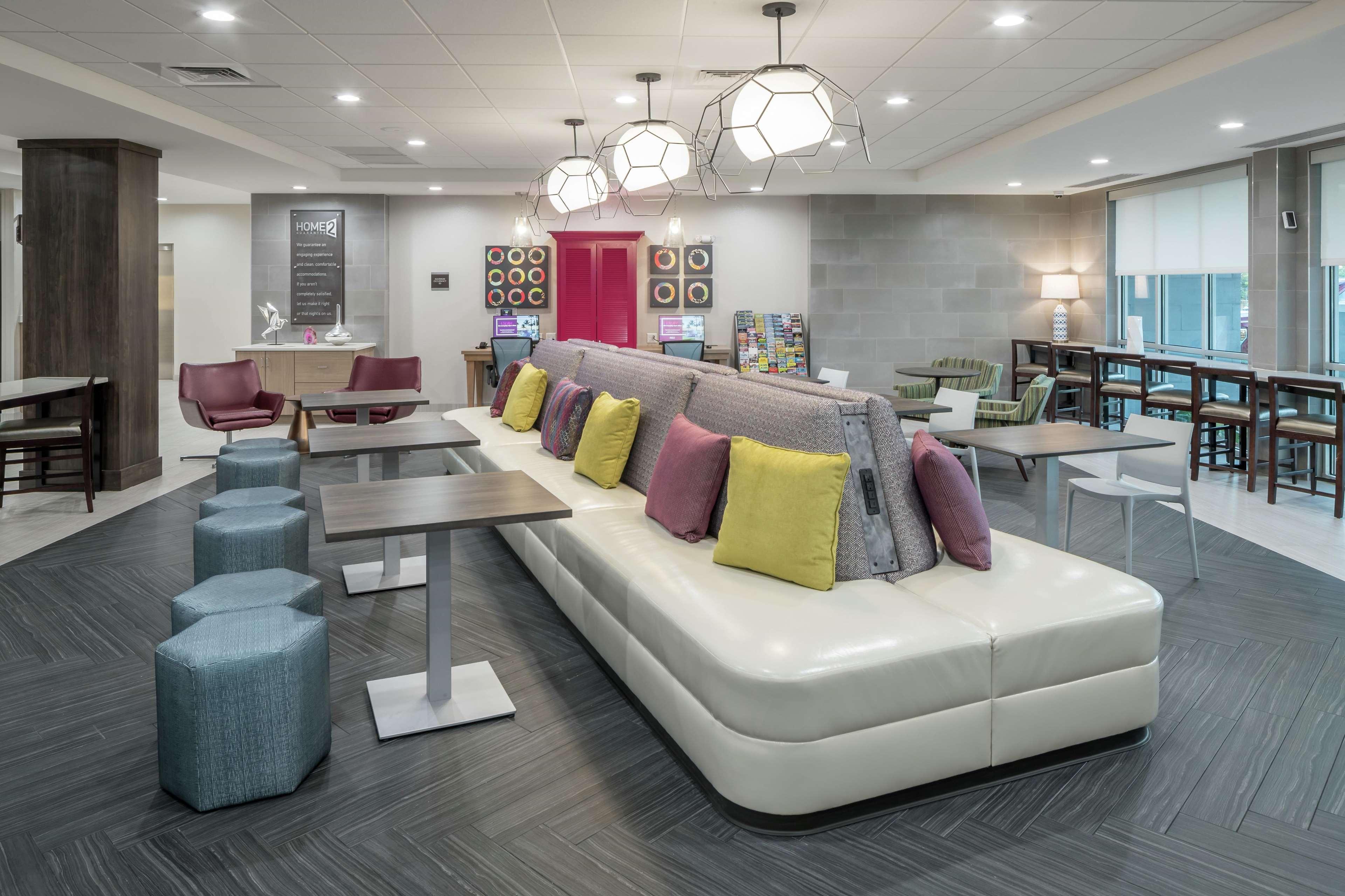 Home2 Suites By Hilton Orlando Airport Экстерьер фото