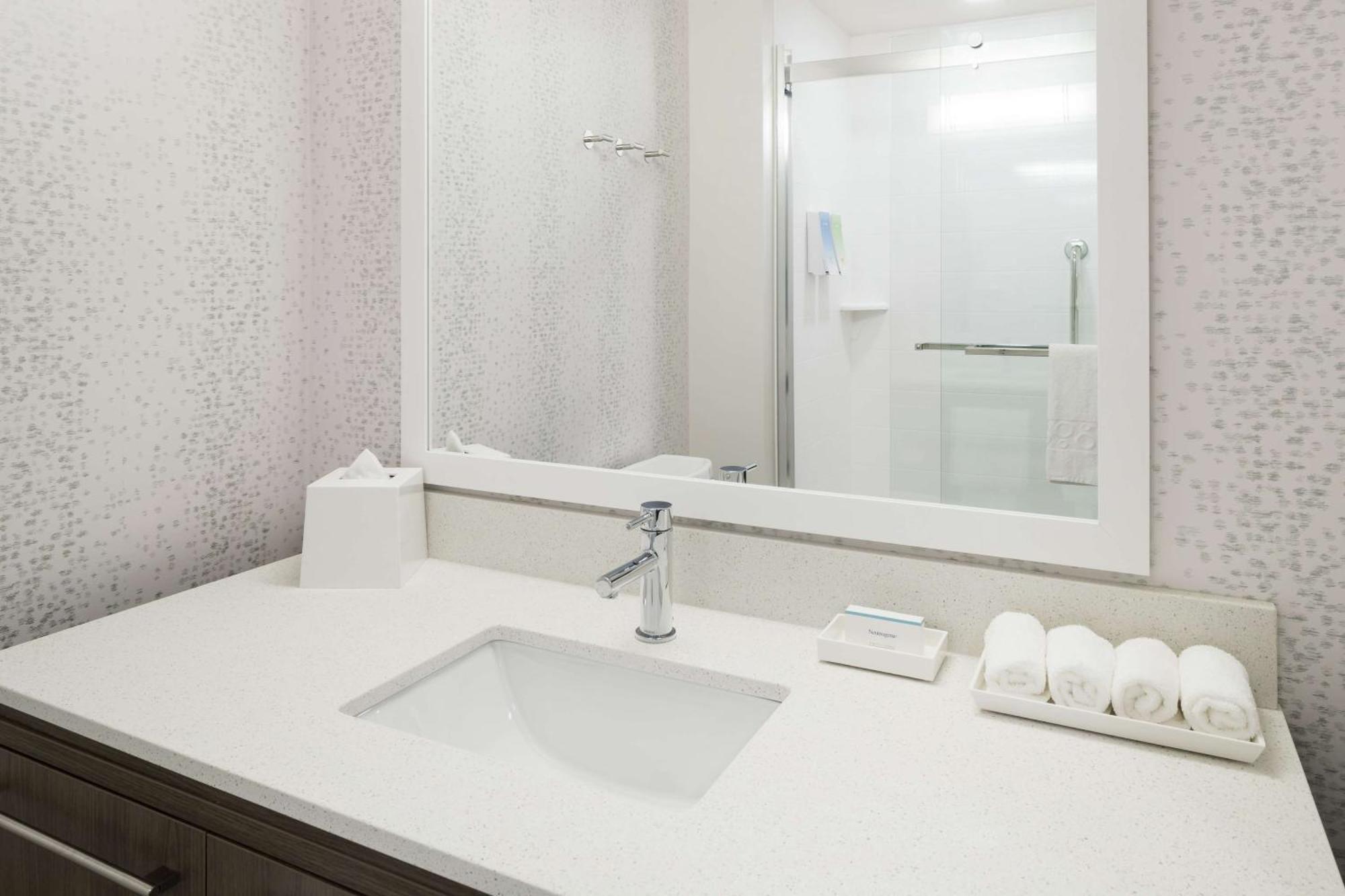 Home2 Suites By Hilton Orlando Airport Экстерьер фото