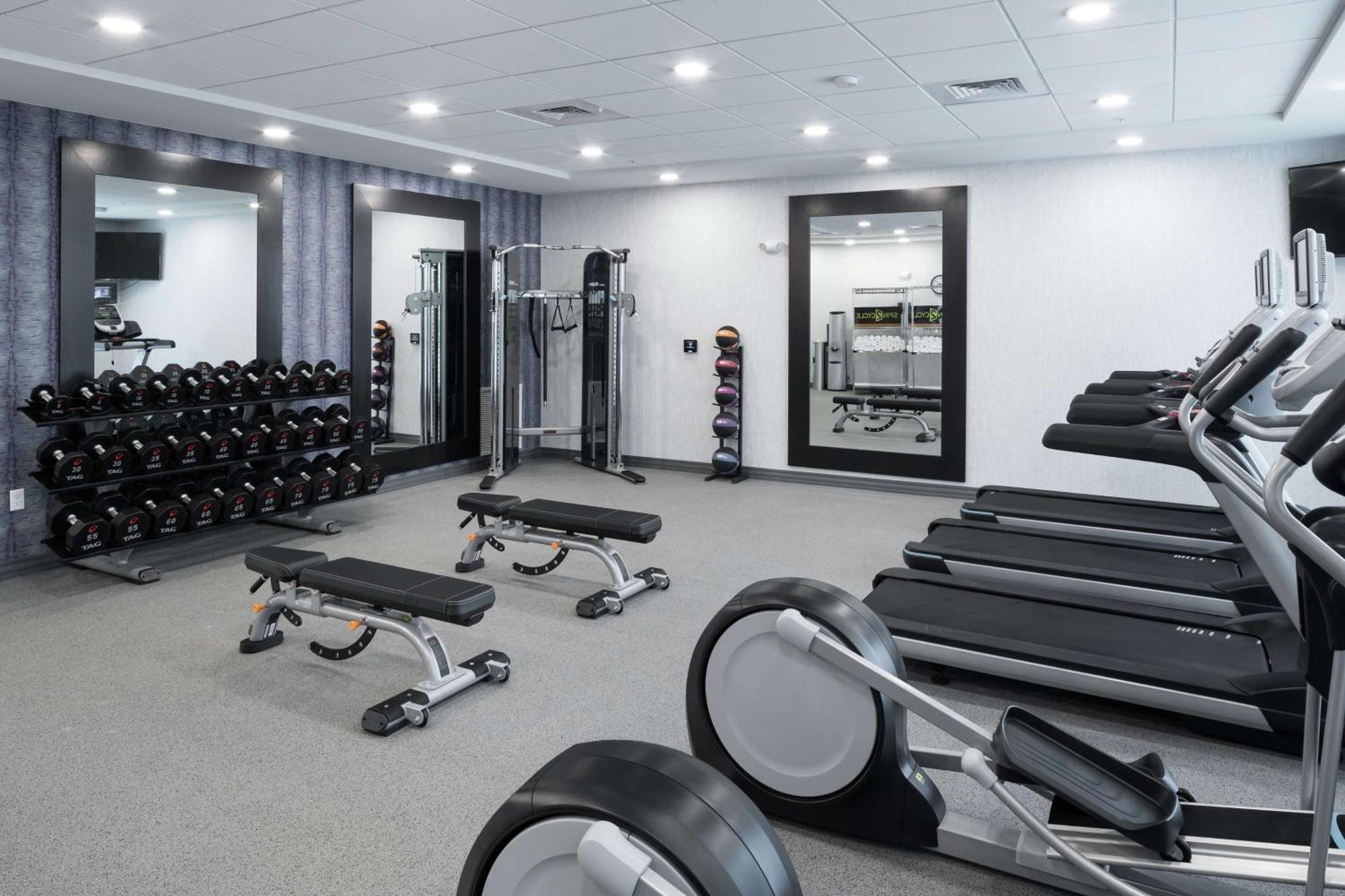 Home2 Suites By Hilton Orlando Airport Экстерьер фото